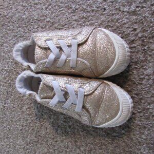 Gold glitter girls shoes Wonder Nation
